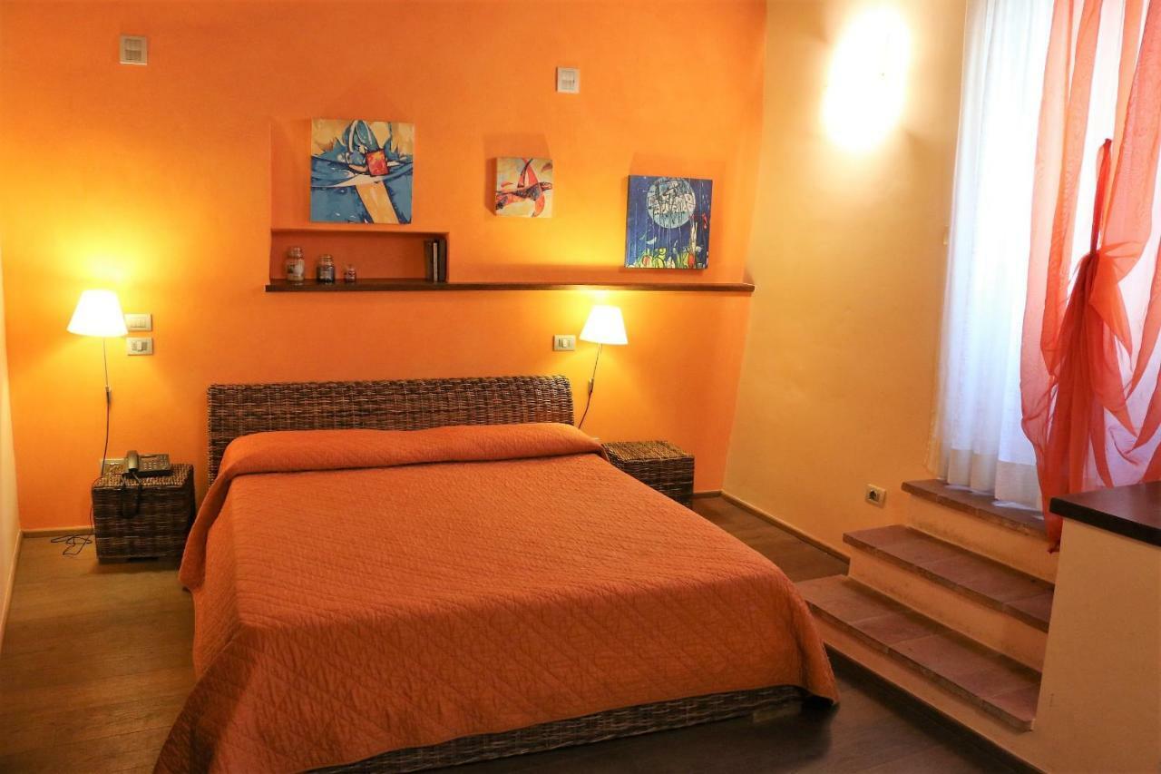 Hotel La Dimora Nel Corso Montepulciano Zewnętrze zdjęcie